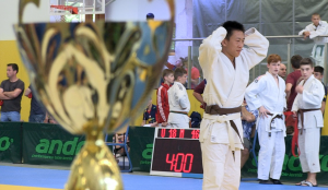 Sportler aus 15 Nationen kämpfen beim Internationalen Tuzla-Gedenkturnier im Judo um die Trophäen